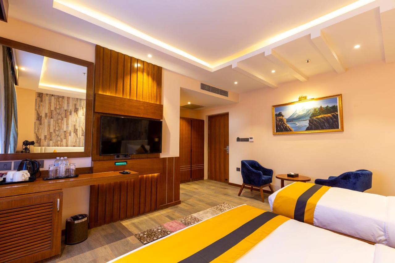 Dream International Hotel Rummindei Kültér fotó