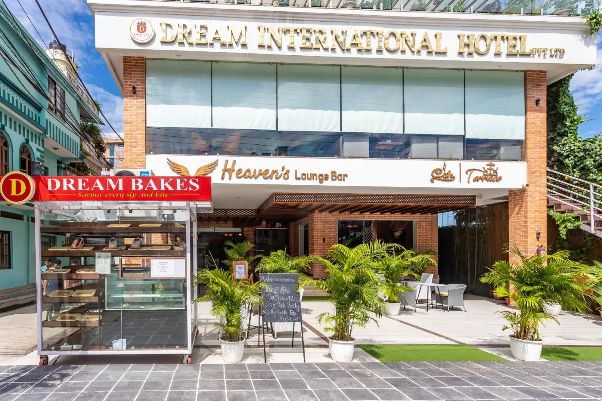 Dream International Hotel Rummindei Kültér fotó